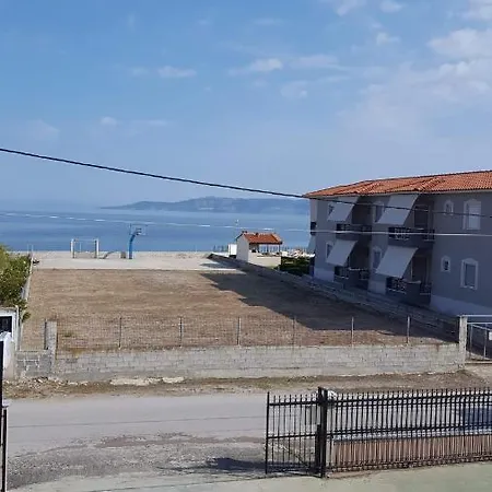 Kouzelis * Kanatádhika