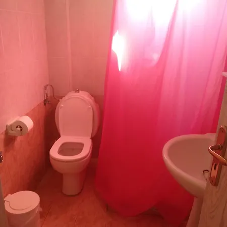 Kouzelis Aparthotel *