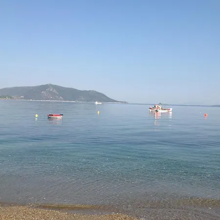 Kouzelis